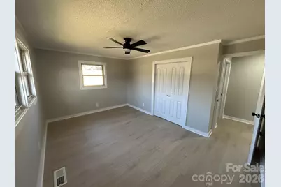 1378 Blacksburg Highway, Blacksburg, SC 29702 - Photo 18