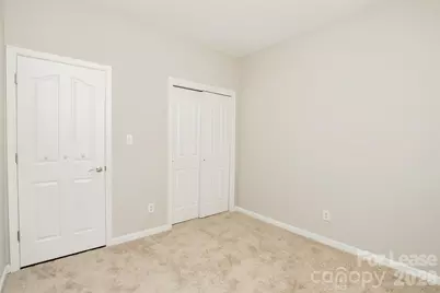 4018 Far West Drive, Charlotte, NC 28269 - Photo 24