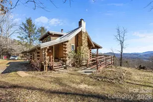 55 Comet Ln, Waynesville, NC 28785 - Photo 2