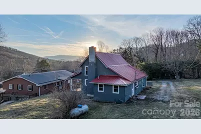 40 Painter Road, Banner Elk, NC 28604 - Photo 2