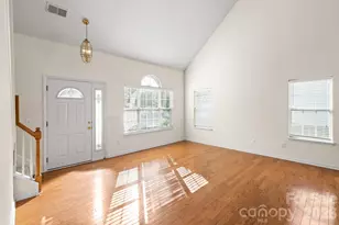 1937 Decatur Ct, Charlotte, NC 28213 - Photo 4