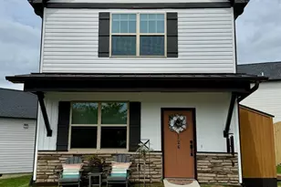 526 Cardwell Ln, Fletcher, NC 28732 - Photo 1