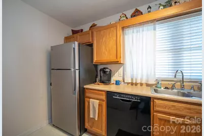 131 Ewarts Pond Road, Hendersonville, NC 28739 - Photo 14