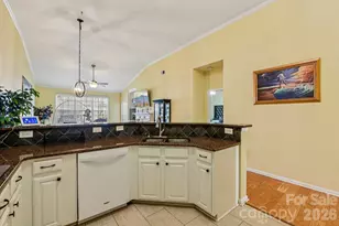 4700 Willow Glen Rd, Harrisburg, NC 28075 - Photo 6