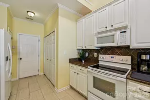 4700 Willow Glen Rd, Harrisburg, NC 28075 - Photo 8