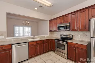 9044 Mcalwaine Preserve Ave, Charlotte, NC 28277 - Photo 10