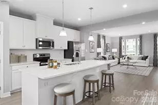 6012 Blue Rdg Oak Rd, Charlotte, NC 28278 - Photo 2