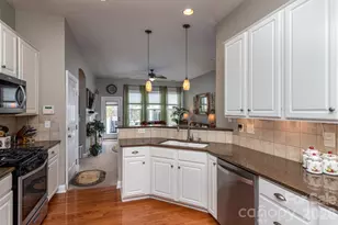 7339 Chaddsley Dr, Huntersville, NC 28078 - Photo 16