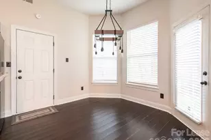 6820 Charter Hills Rd, Charlotte, NC 28277 - Photo 4