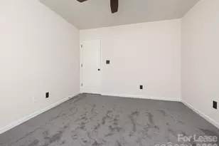 6820 Charter Hills Rd, Charlotte, NC 28277 - Photo 38