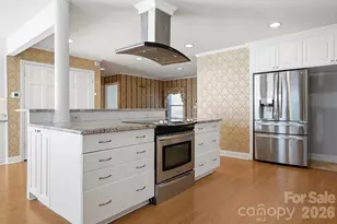 18409 St Charles Ln, Charlotte, NC 28278 - Photo 8