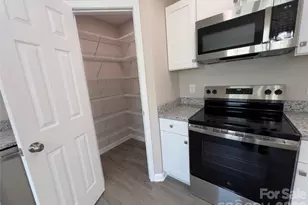 307 Weant St, Salisbury, NC 28144 - Photo 8