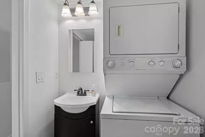 721 N Poplar Street #16, Charlotte, NC 28202 - Photo 6