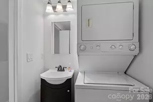 721 N Poplar St, Charlotte, NC 28202 - Photo 6