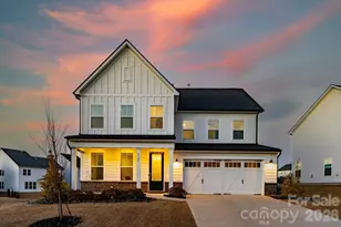 4387 Tournette Dr, Fort Mill, SC 29707 - Photo 2