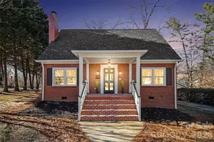 411 Hanna St, Gastonia, NC 28052 - Photo 2