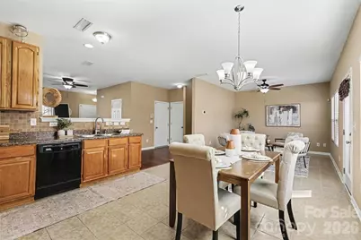 1806 Tradd Avenue, Clover, SC 29710 - Photo 8