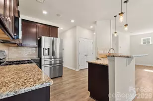 1278 Hideaway Gulch Dr, Fort Mill, SC 29715 - Photo 10