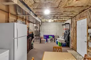 371 Falcon Ridge Dr, Waynesville, NC 28786 - Photo 38