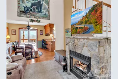 371 Falcon Ridge Drive, Waynesville, NC 28786 - Photo 8