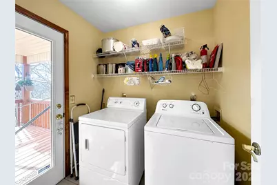 371 Falcon Ridge Drive, Waynesville, NC 28786 - Photo 32