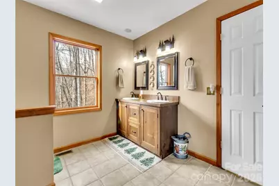 371 Falcon Ridge Drive, Waynesville, NC 28786 - Photo 16