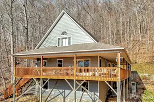 371 Falcon Ridge Dr, Waynesville, NC 28786 - Photo 44