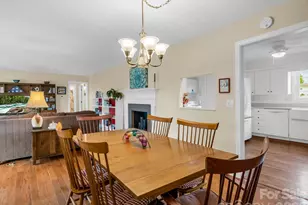 410 Golf View Condo Ln, Hendersonville, NC 28739 - Photo 6