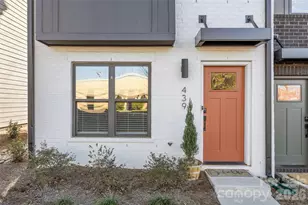 439 Blairhill Rd, Charlotte, NC 28217 - Photo 2