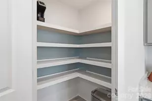 586 N Sparkleberry St, Chester, SC 29706 - Photo 8