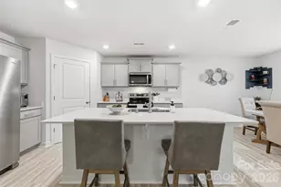 586 N Sparkleberry St, Chester, SC 29706 - Photo 8