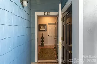 1113 Torrence Cir, Davidson, NC 28036 - Photo 2