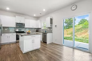 4116 Village Blvd NW, Conover, NC 28613 - Photo 8