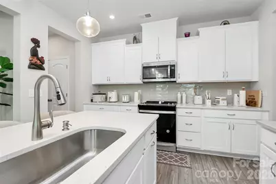 11210 Bartrams Way, Charlotte, NC 28278 - Photo 12