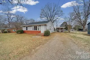 439 Hillcrest Dr, Statesville, NC 28677 - Photo 32