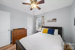 439 Hillcrest Dr, Statesville, NC 28677 - Photo 14