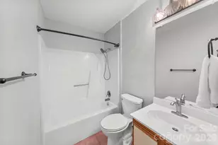 529 Catspaw Rd, Statesville, NC 28677 - Photo 16