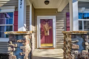 921 High Glenn Court, Lake Wylie, SC 29710 - Photo 2