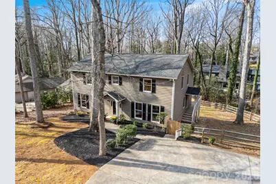 8 Hickory Ridge Court, Lake Wylie, SC 29710 - Photo 4