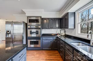 8 Hickory Ridge Ct, Lake Wylie, SC 29710 - Photo 8