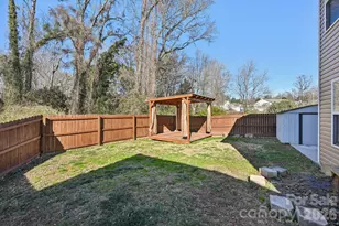 1202 Pinehaven Ct, Charlotte, NC 28215 - Photo 40