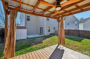 1202 Pinehaven Ct, Charlotte, NC 28215 - Photo 38