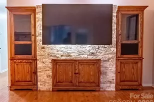 120 Breckenridge Ct, Hendersonville, NC 28739 - Photo 8