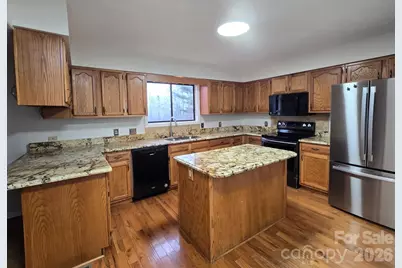 120 Breckenridge Court, Hendersonville, NC 28739 - Photo 14