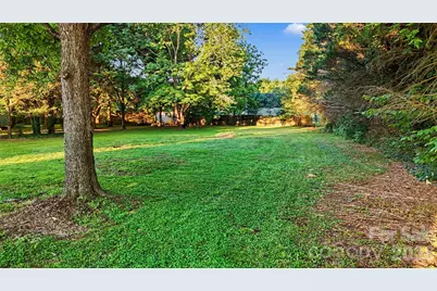 9238 Nc Hwy 90 Highway E, Stony Point, NC 28678 - Photo 38