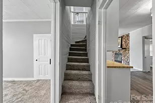 9238 Nc Hwy 90 Hwy E, Stony Point, NC 28678 - Photo 12