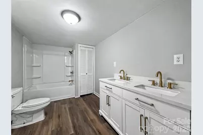 9238 Nc Hwy 90 Highway E, Stony Point, NC 28678 - Photo 16