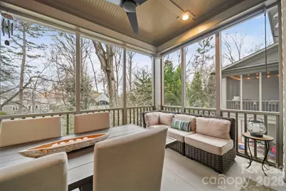 2828 Hillside Springs Drive, Charlotte, NC 28209 - Photo 16