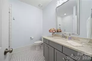 2828 Hillside Springs Dr, Charlotte, NC 28209 - Photo 6