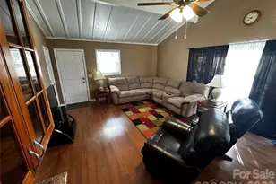 455 Gaither Poe Rd, Laurel Springs, NC 28644 - Photo 10